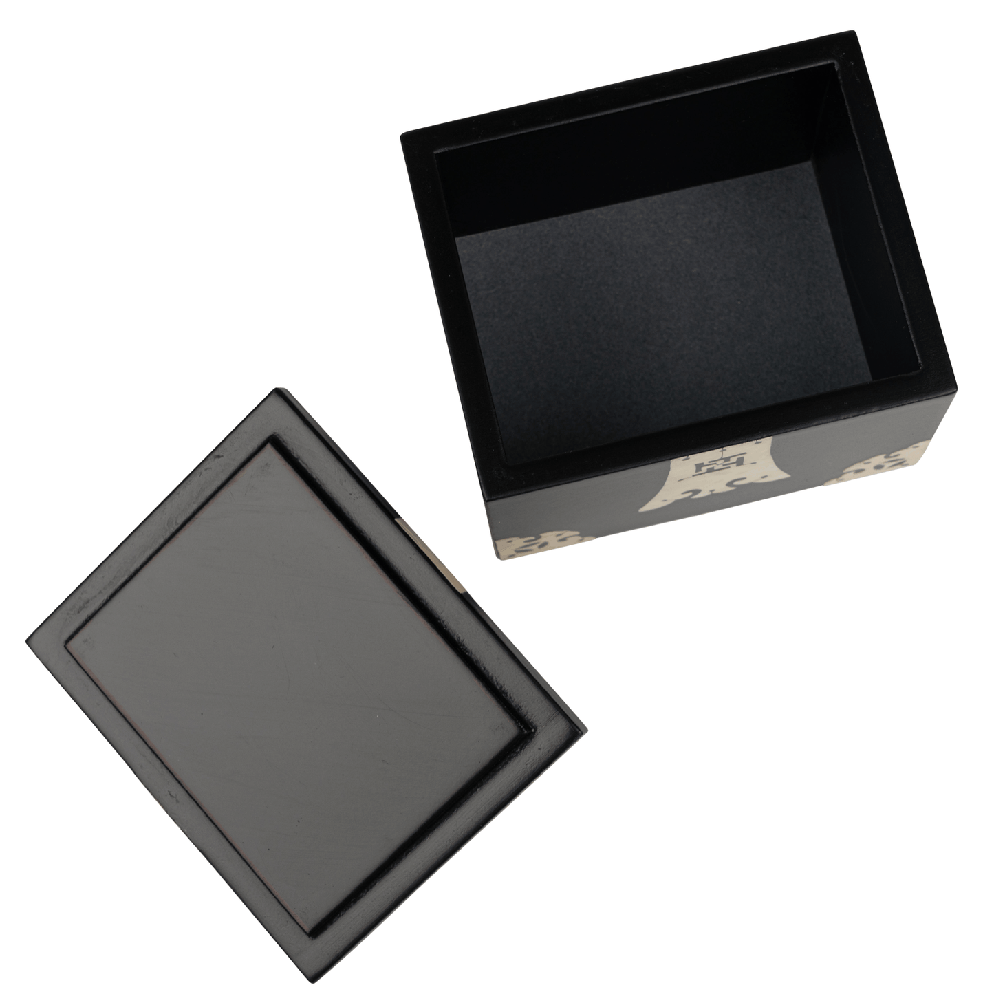 Small Trinket box with lid