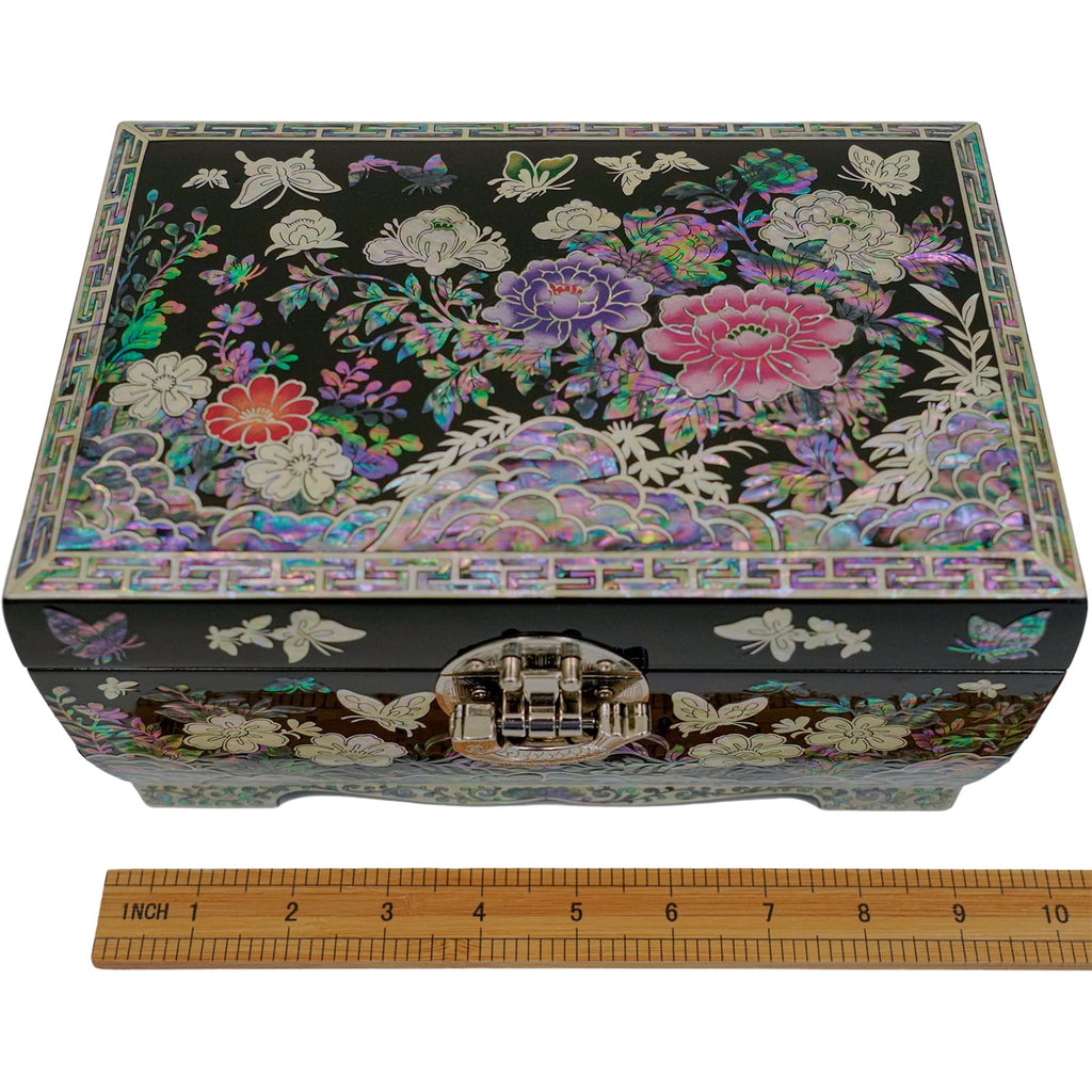This-mother-of-pearl-jewelry-box-size-is-W 9.2 L 5.9 H4.7inches