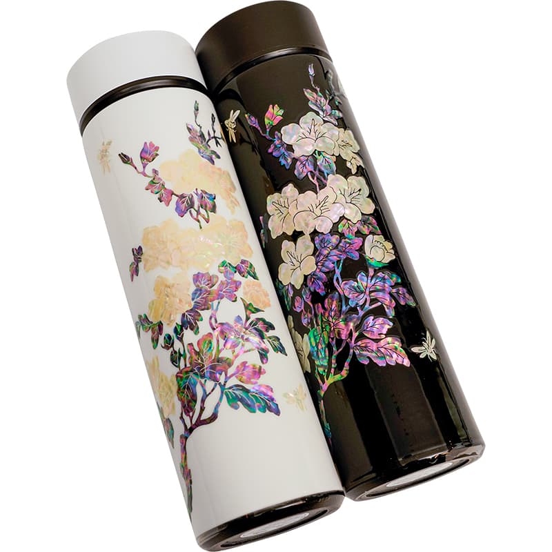 Korea's national Flower Tumbler